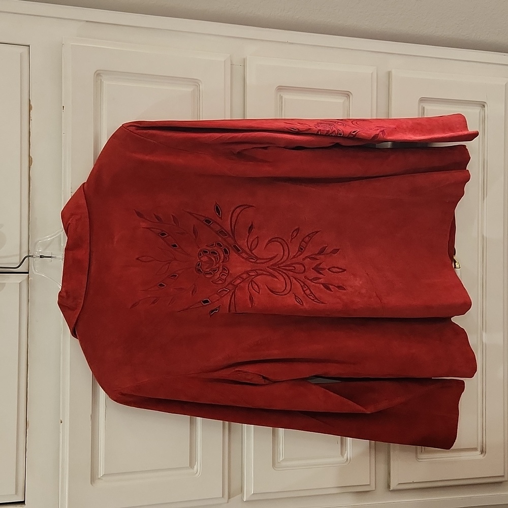 SALE! Victor Costa Blazer. SALE! - Picture 2 of 13